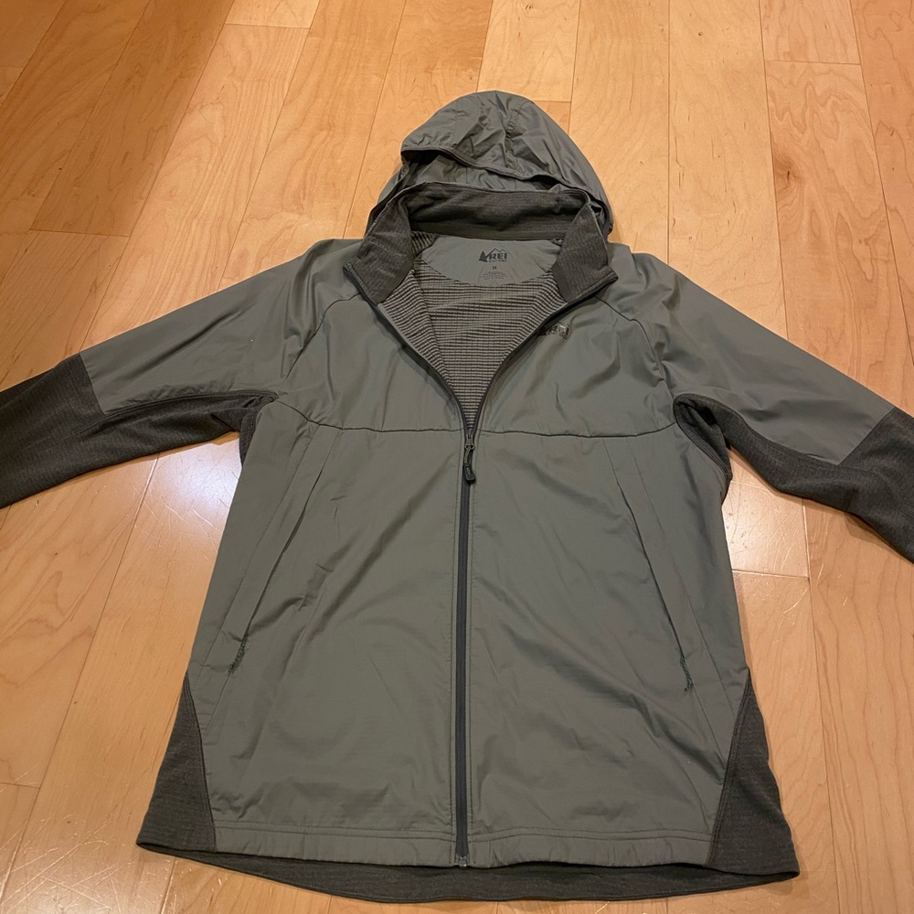 Men’s REI lightweight Fall/Winter jacket